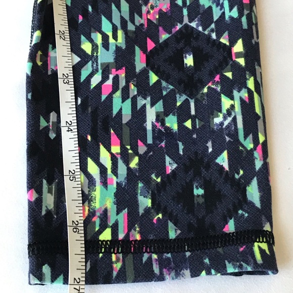 Victoria's Secret VSX Sport Psychedelic Print Neon Accents sz Medium Pants Yoga - Picture 14 of 16